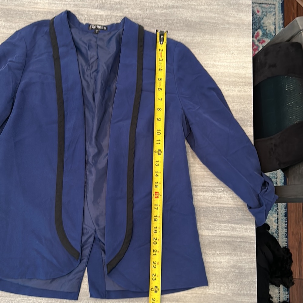 Express Blazer - Picture 5 of 8